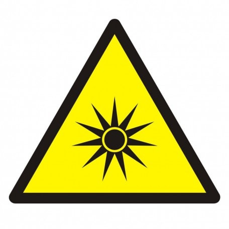 Znak - Ostrzeżenie przed promieniowaniem optycznym GW027